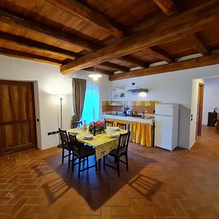 Agriturismo 6 25 Posti Letto
